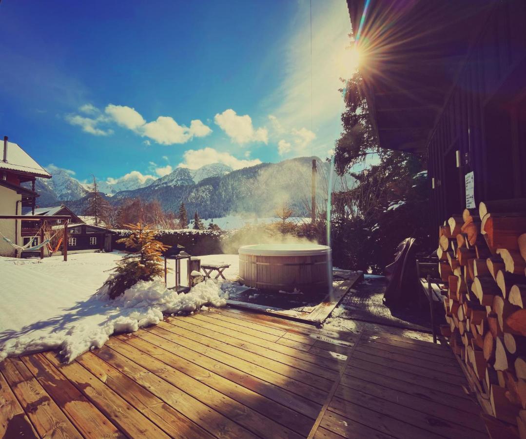Family B&B Le Vieux Chalet Шато-д'О Екстериор снимка